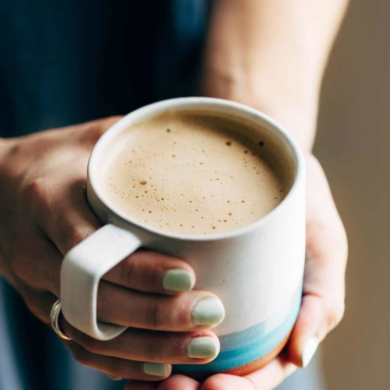 Cashew coffee in a cup.