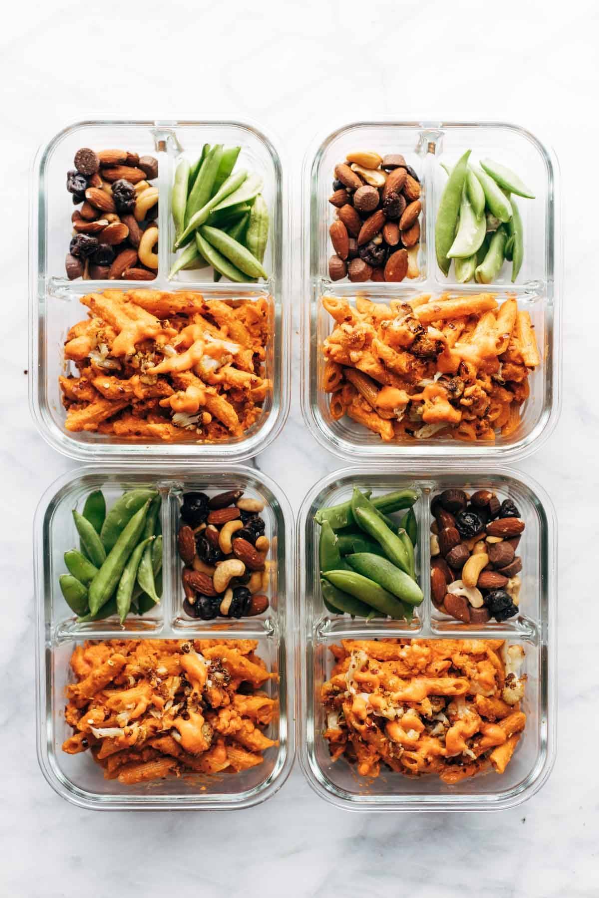 Red Pepper Cashew Pasta in meal prep containers.