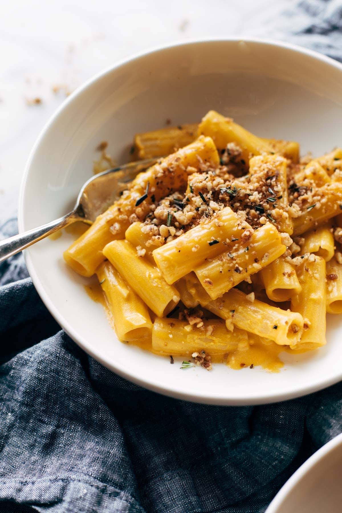 Pumpkin rigatoni in a bowl.